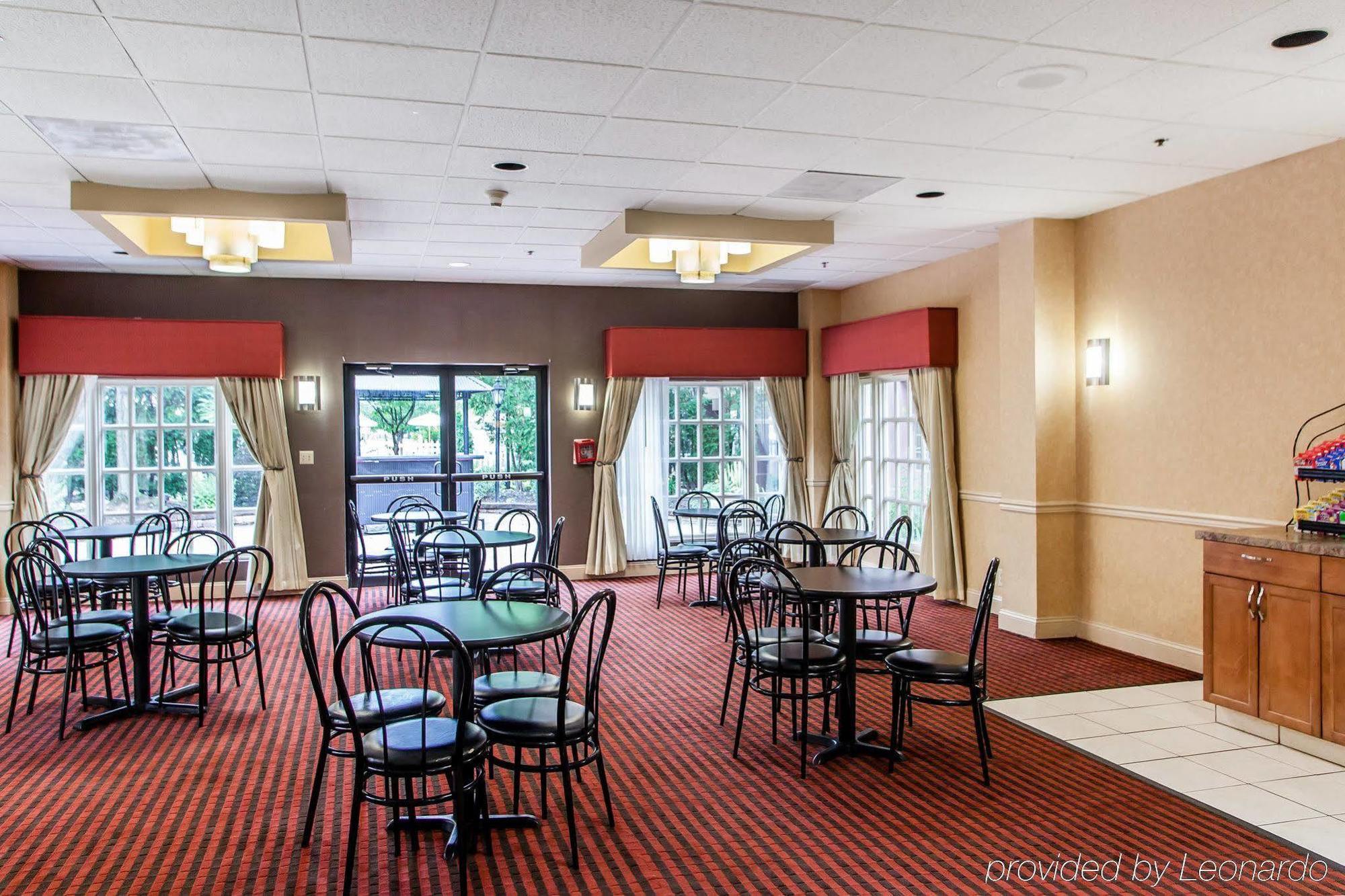 Clarion Hotel Palmer Inn Princeton Exterior photo